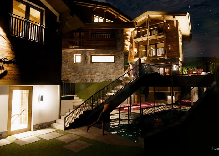Chalets - The Peak