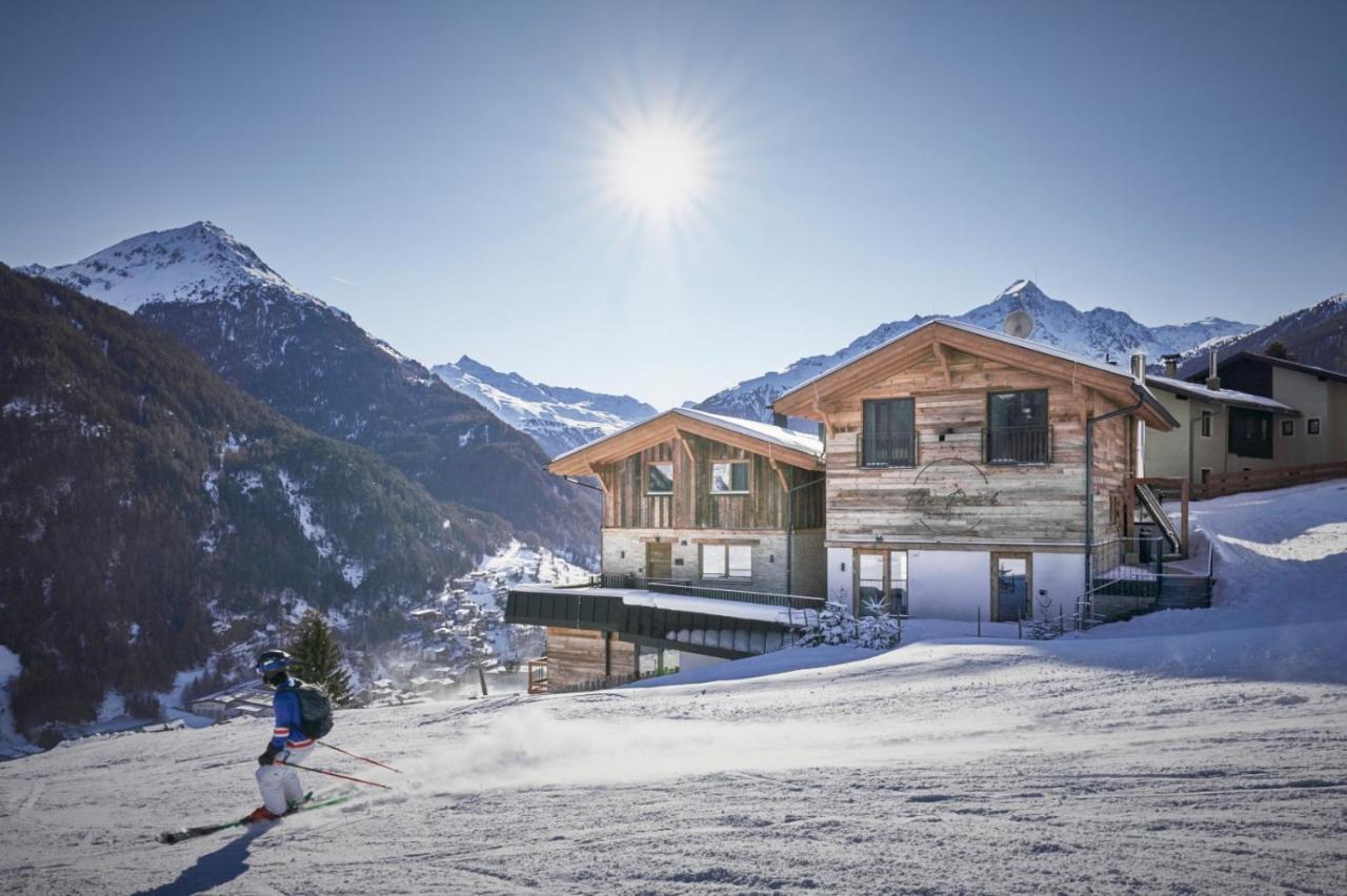 Chalet - The Peak *