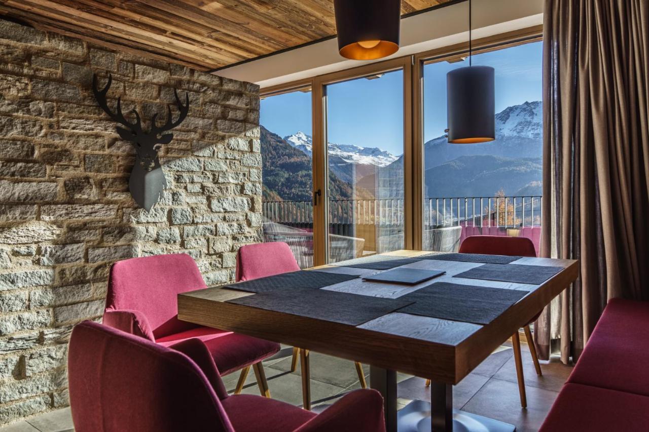 Chalet - The Peak